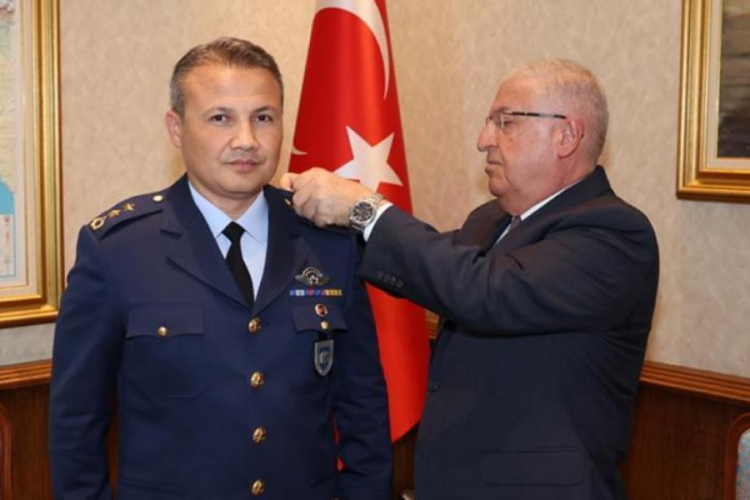 Uzaya giden ilk T&uuml;rk Hava Kuvvetleri pilotu olacak!