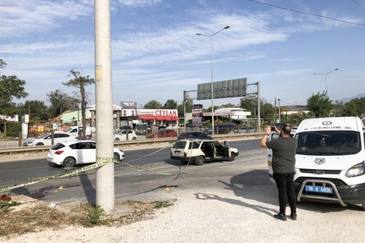 Bursa'da eşini bı&ccedil;aklayarak &ouml;ld&uuml;ren zanlı tutuklandı!