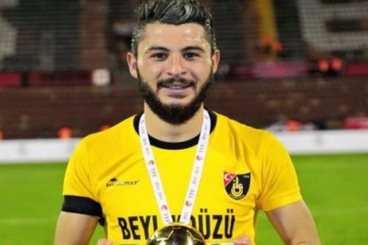 Karşıyaka Hurşit'i 1461 Trabzon'a kaptırdI