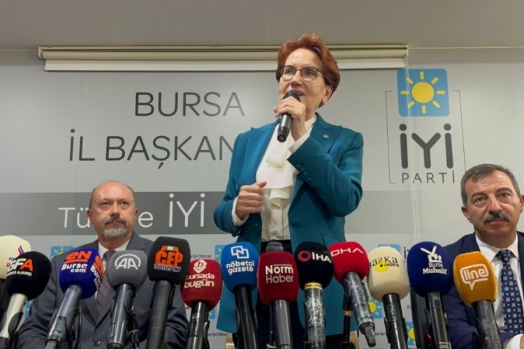Akşener Bursa'da İl Teşkilatıyla buluştu