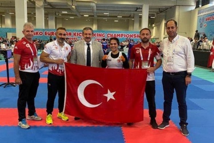 &Uuml;nzile Selin Ak Avrupa Şampiyonu oldu