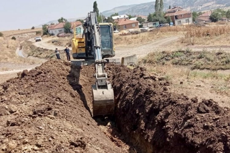 Bilecik'te k&ouml;ylerin altyapı &ccedil;alışmaları devam ediyor