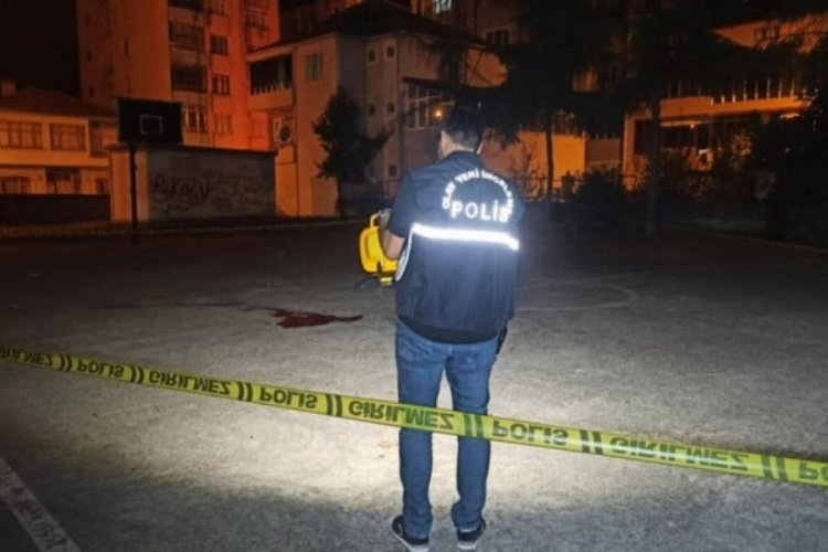Samsun'da bir gen&ccedil; parkta bı&ccedil;aklandı!