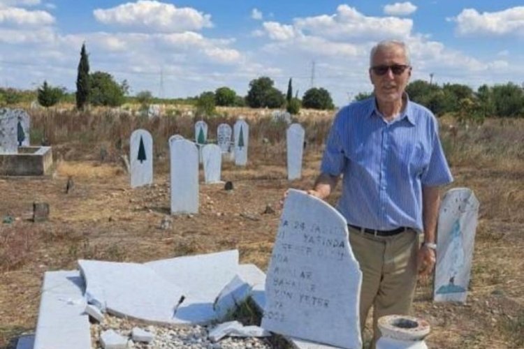 Batı Trakya'da skandal! M&uuml;sl&uuml;manların mezar tarşlarını kırdılar
