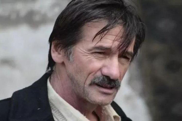 Geniş Aile'nin Kahveci Devir Abi'si Mustafa Uzunyılmaz yolda y&uuml;r&uuml;rken kalp krizi ge&ccedil;irdi!