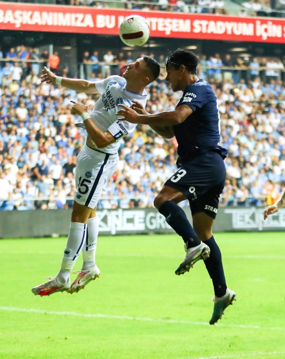 Hırvat ekibi Osijek, Adana Demirspor'dan Jovan Manev'i kiraladı
