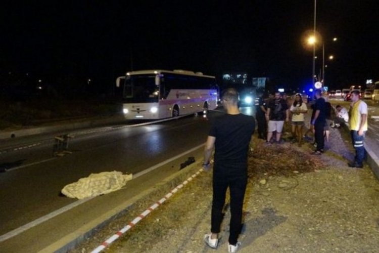 Antalya'da hafif ticari ara&ccedil;, 19 yaşındaki Nagihan'ın sonu oldu