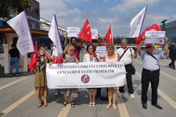 Bursa'da Cumhuriyet Kadınları Derneği'nden ÇEDES tepkisi