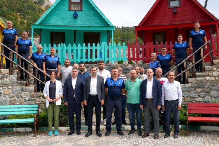 G&uuml;rsu Belediye Başkanı Işık zabıtalarla buluştu
