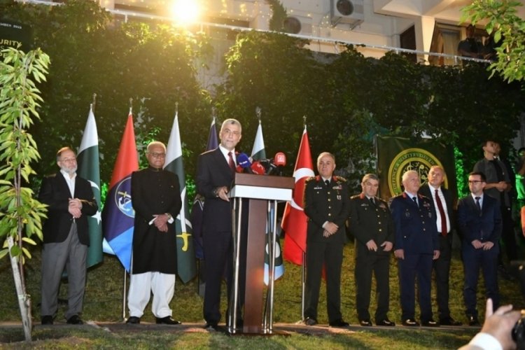 "Pakistan Savunma G&uuml;n&uuml;" Ankara'da kutlandı