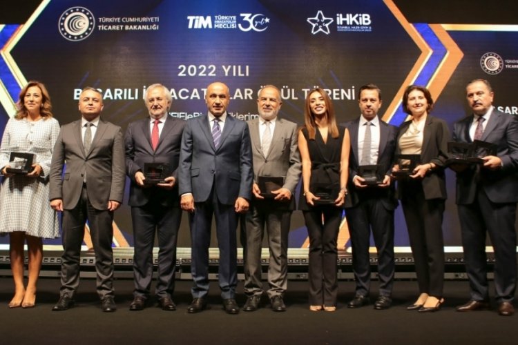 İHKİB 21,2 milyar dolarlık ihracatın kahramanları &ouml;d&uuml;llerini aldı