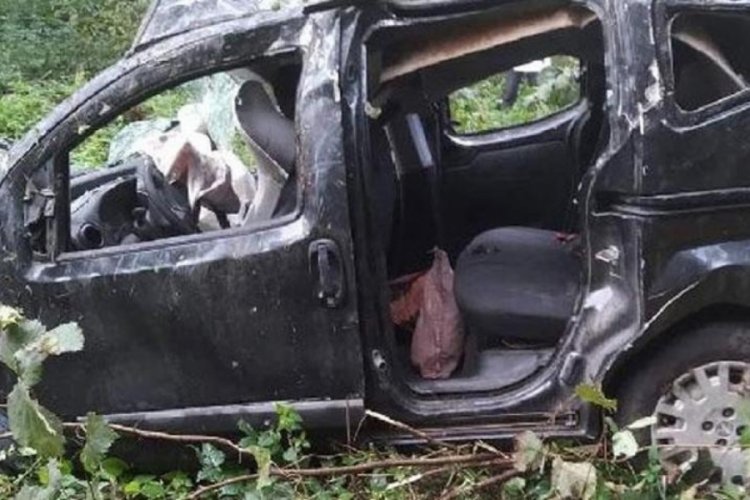 Ordu'da otomobil dereye yuvarlandı! 1'i hamile 3 &ouml;l&uuml;, 2 yaralı