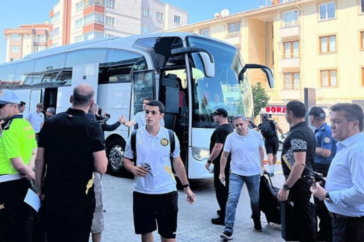 Ermenistan A Milli Takımı Eskişehir'e geldi