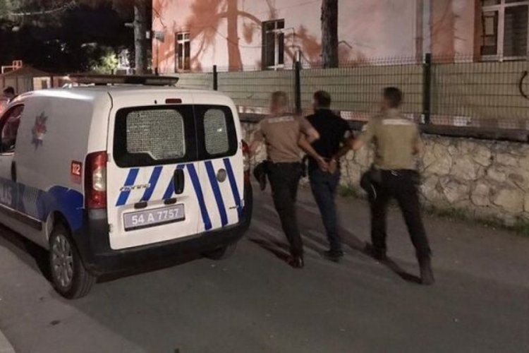 Sakarya'da d&ouml;ner bı&ccedil;aklı kavga! 1 yaralı