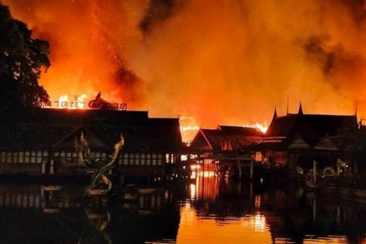 Tayland'da y&uuml;zen &ccedil;arşı alev alev yandı