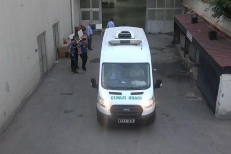 Ablasının intiharını engelleyecekken kendi canından oldu!