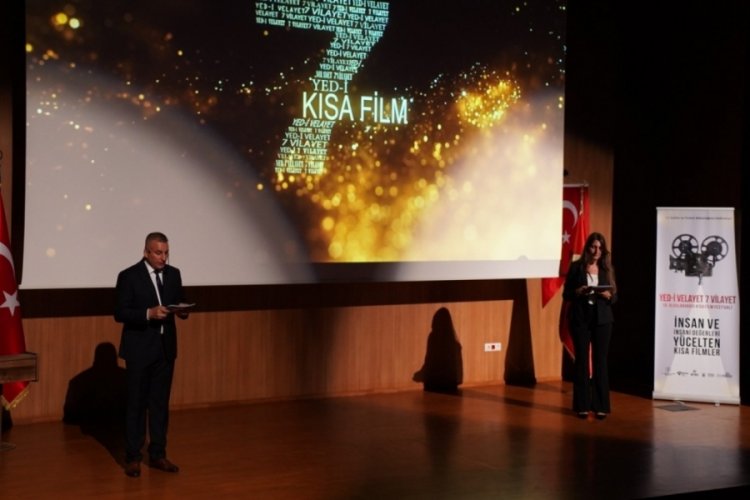 Kurtuluşun Kadınlarının beyaz perdeye taşındığı filmin galası Orhangazi'de yapıldı