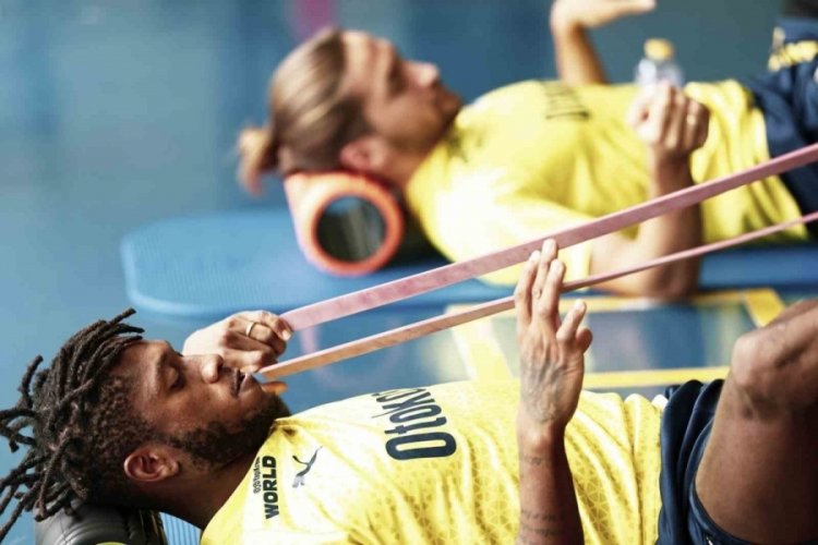 Fenerbah&ccedil;e, salonda &ccedil;alışmalarını s&uuml;rd&uuml;rd&uuml;