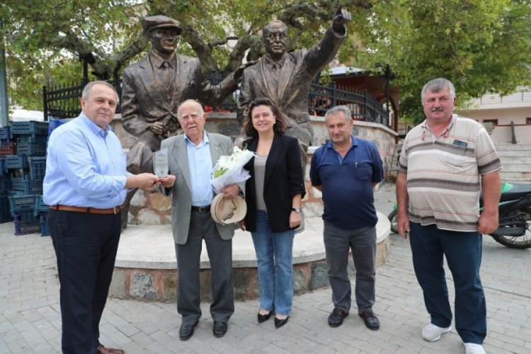 30. Uluslararası Gemlik Zeytini Festivali'nin &ouml;d&uuml;l&uuml; verildi