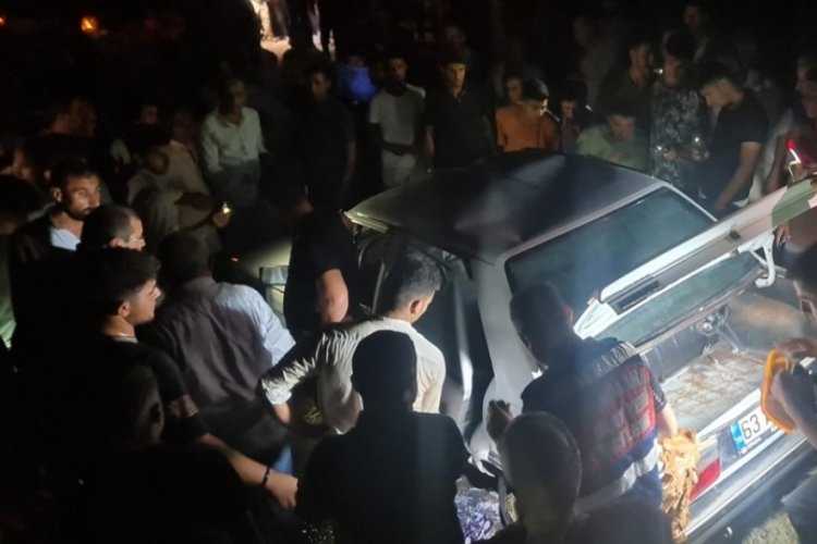 Şanlıurfa'da sulama kanalına devrilen otomobildeki 3 kişi &ouml;ld&uuml;