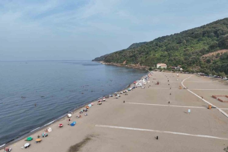 Bursa'nın son 'Mavi Bayrak'lı plajı sonbaharda da ilgi g&ouml;r&uuml;yor