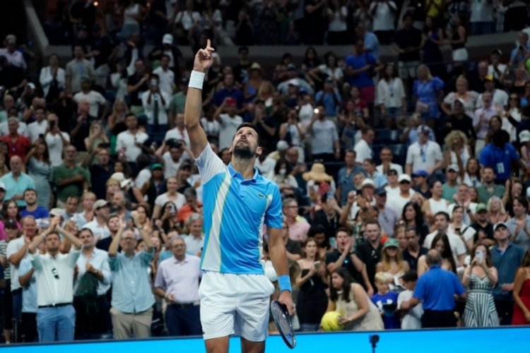 ABD A&ccedil;ık tek erkekler finalinde Djokovic ile Medvedev karşılaşacak