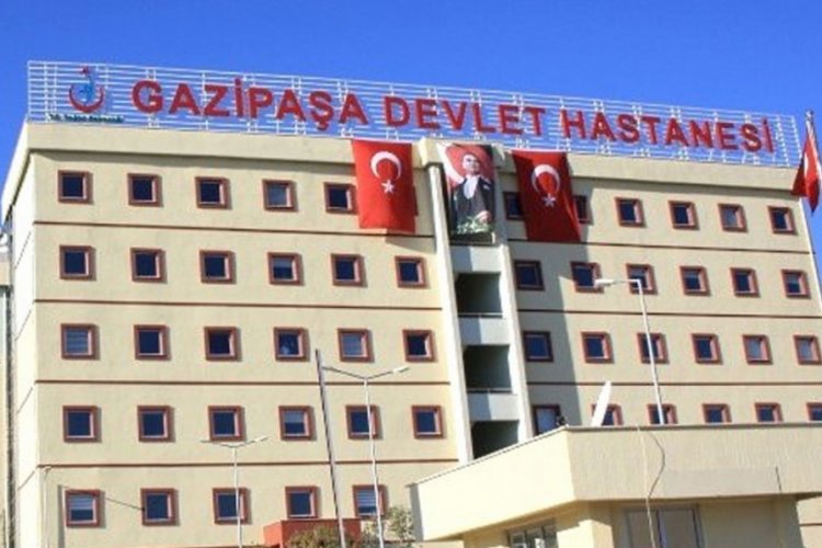 Antalya'da 22 yaşındaki gencin feci &ouml;l&uuml;m&uuml;