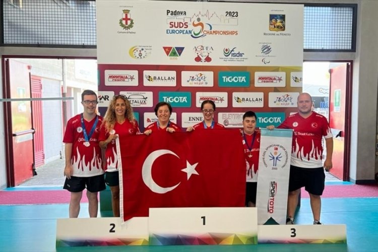 &Ouml;zel masa tenisi sporcularından Avrupa Şampiyonası'nda 3 madalya