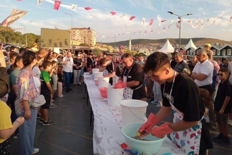 Zeytin Festivali'nde ikinci g&uuml;n başladı