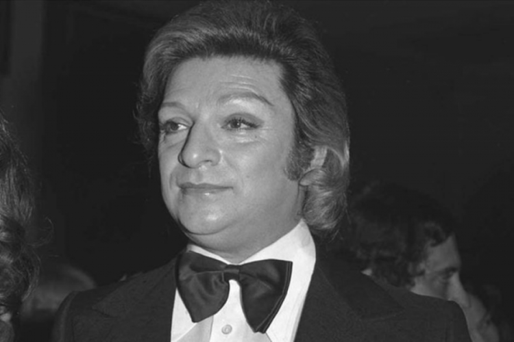 Zeki M&uuml;ren'in hayatı film oluyor