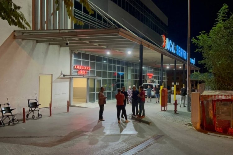 Kocaeli'de nişanda şarkı kavgası! Damadı d&ouml;vd&uuml;ler