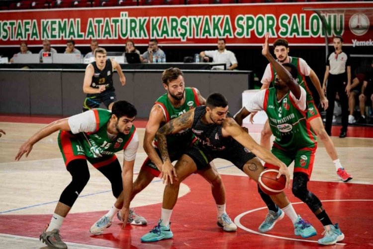 İzmir derbisinde kazanan Aliağa Petkimspor