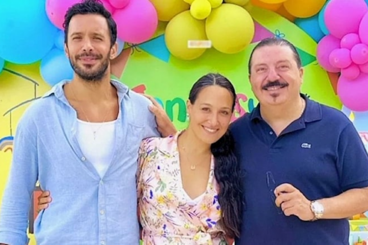 Gupse &Ouml;zay-Barış Ardu&ccedil; &ccedil;iftinin kızı Jan Asya 1 yaşında