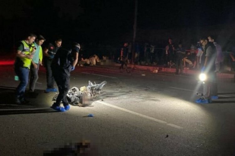 Antalya'da iki motosiklet kafa kafaya &ccedil;arpıştı! 2 &ouml;l&uuml;, 1 yaralı
