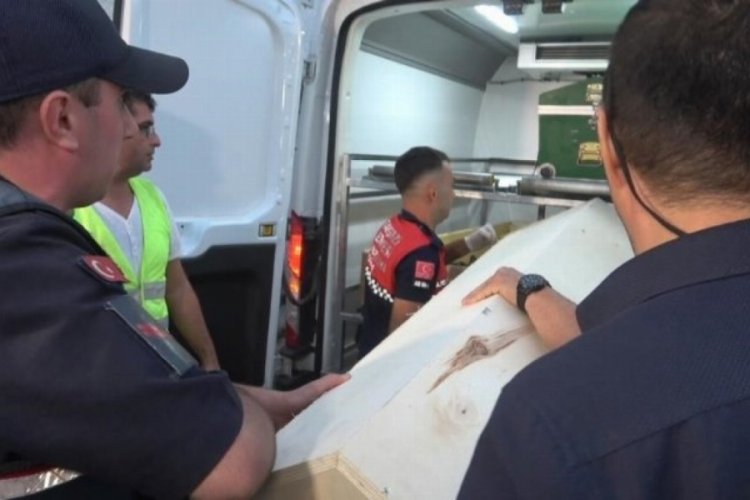 Bursa'da Ot&ccedil;u Kadir'i oğlu eşyalarından teşhis etti
