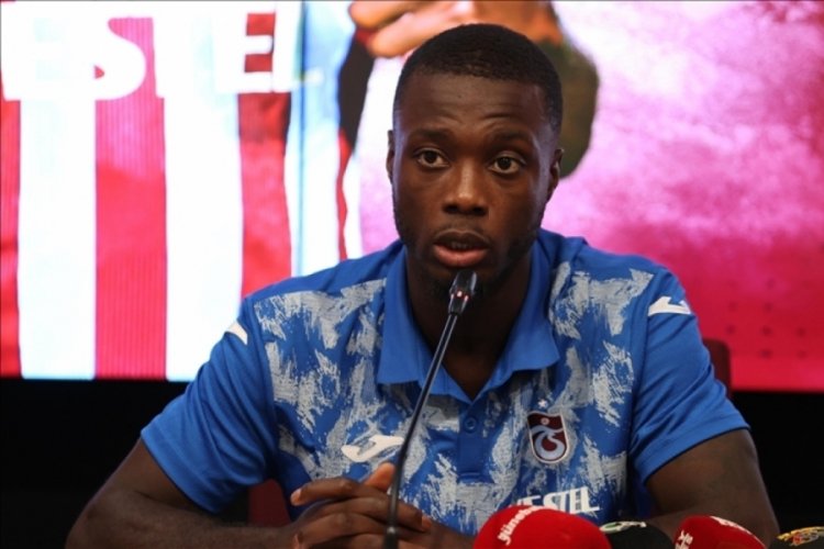 Trabzonspor'un yeni transferi Pepe basın toplantısı d&uuml;zenlendi