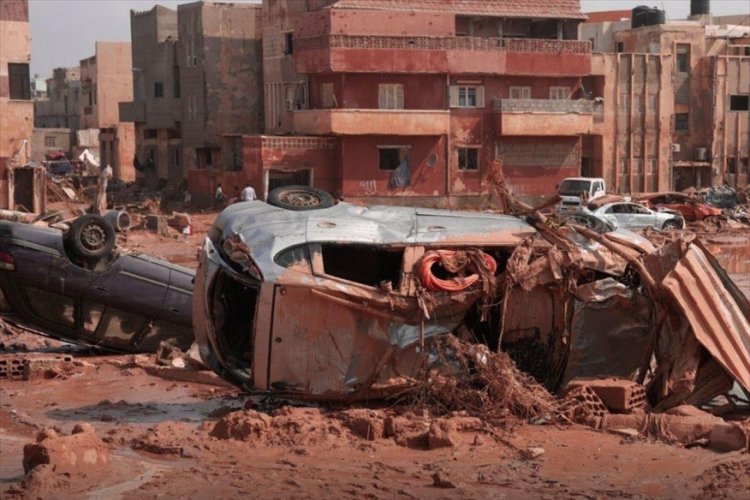 Libya'da sel felaketinde 1500'den fazla kişinin cesedi bulundu!