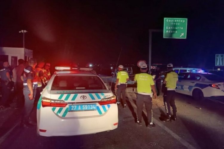 Gaziantep'te g&uuml;venliklerin bulunduğu kul&uuml;beye ara&ccedil; daldı!