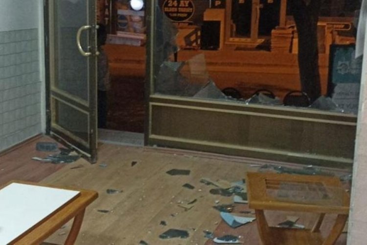 CHP ve AK Parti ofislerine saldırı ş&uuml;phelisi hakkında karar