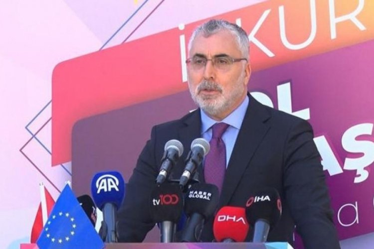 Bakan Işıkhan: İŞKUR vasıtasıyla s&uuml;rd&uuml;rd&uuml;ğ&uuml;m&uuml;z &ccedil;ok &ouml;nemli projeler var