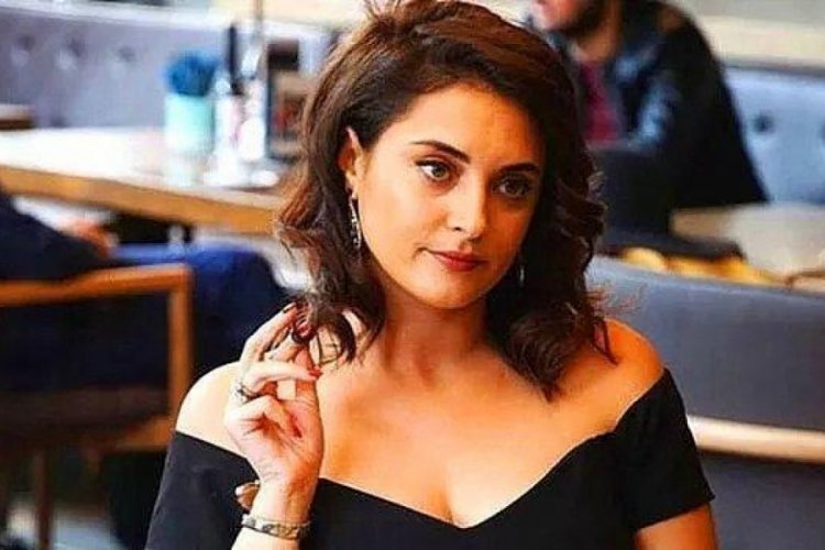 Aslıhan G&uuml;rb&uuml;z'den takip&ccedil;isine sert cevap