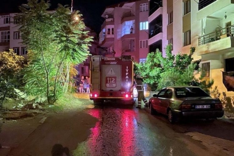 Kırıkkale'de park halindeki taksi kundaklandı