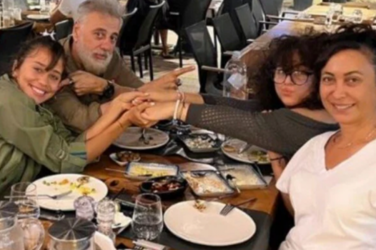 &Uuml;nl&uuml; &ccedil;ift Hamdi Alkan ve Canan Hoşg&ouml;r bir araya geldi