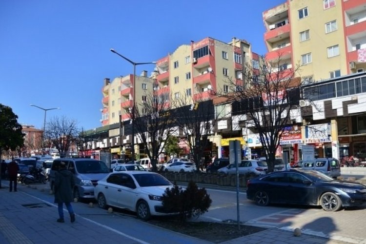 Bursa'da &uuml;niversite okuyacaklar barınma kriziyle karşı karşıya! 1+1 kiralık daire 12 bin lira