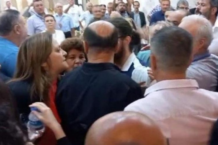 CHP'de gergin anlar: Vekil bayıldı!