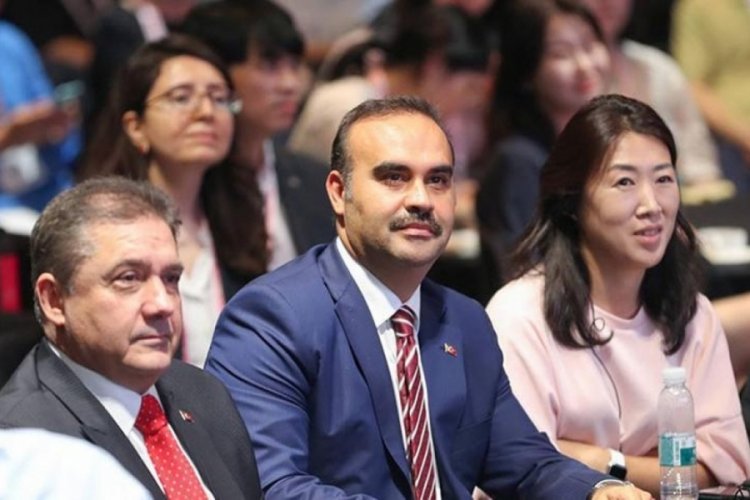 Bakan Kacır: T&uuml;rkiye'ye yatırım yapan herkes kazandı ve kazanmaya devam edecek