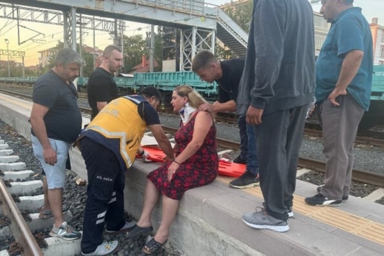 Tekirdağ'da hareket eden trenden atladı! Son anda kurtuldu