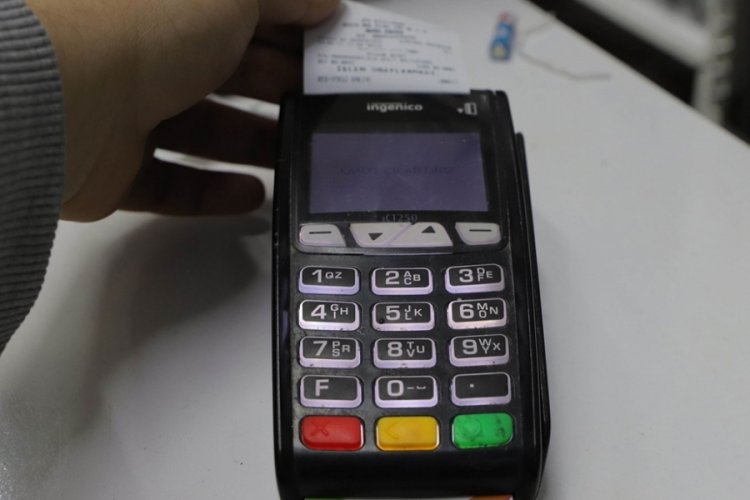 Kredi kartlarında 7 g&uuml;n i&ccedil;inde rekor kullanım! Vatandaş limitleri zorluyor