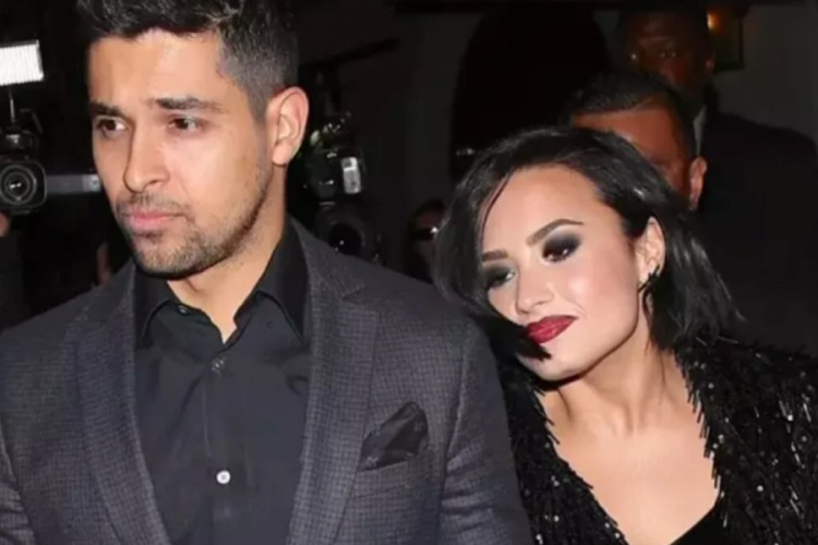Demi Lovato, ge&ccedil;miş ilişkileriyle ilgili a&ccedil;ıklamaları ile g&uuml;ndem oldu!