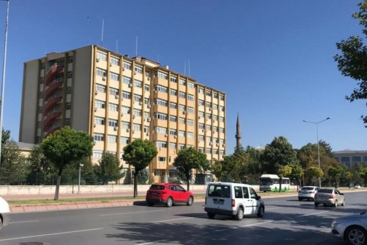 Kayseri'de polis memuru husumetlisini &ouml;ld&uuml;rd&uuml;